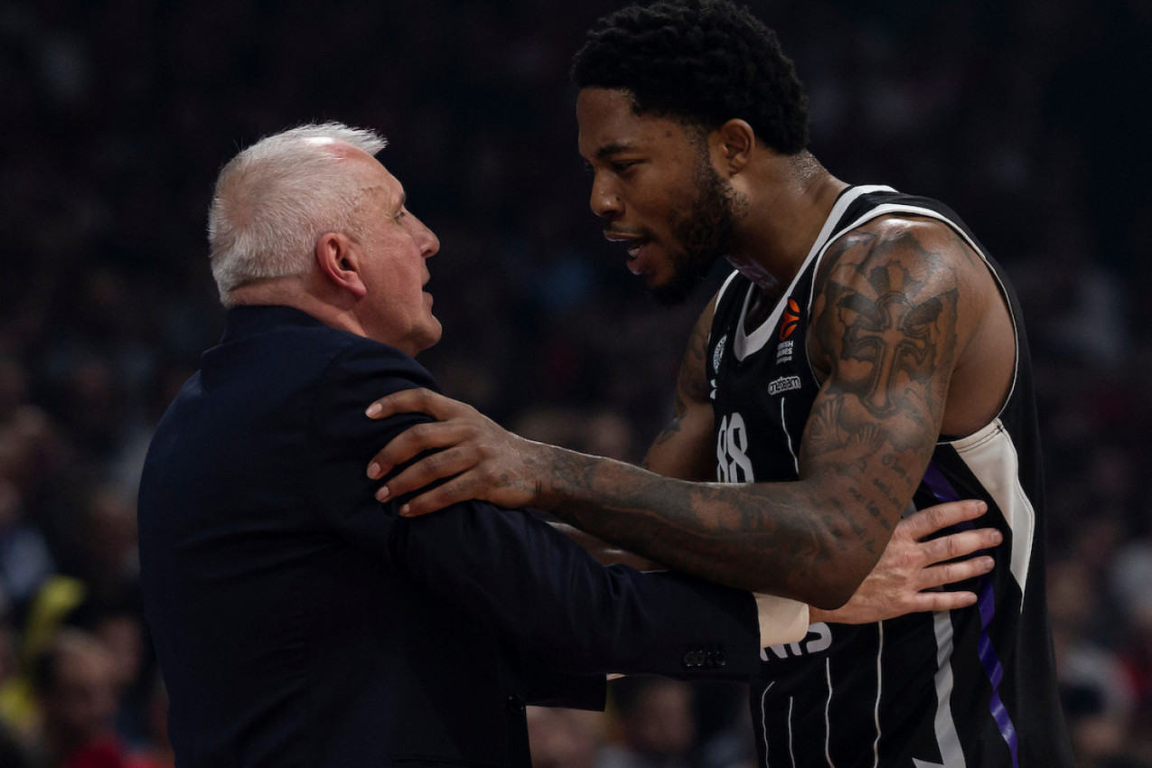 OGLASIO SE PRVI STRANAC: Tajrik Džons poslao kratku, ali snažnu poruku Obradoviću! (FOTO)