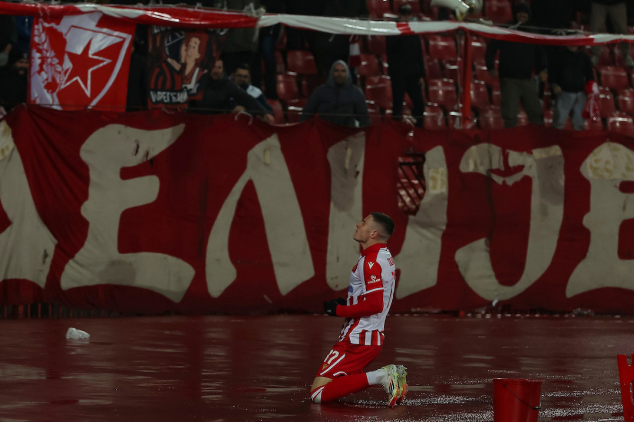 TRENUTAK KADA JE MARAKANA EKSPLODIRALA: Ovako je Duarte razgalio delije! (VIDEO)