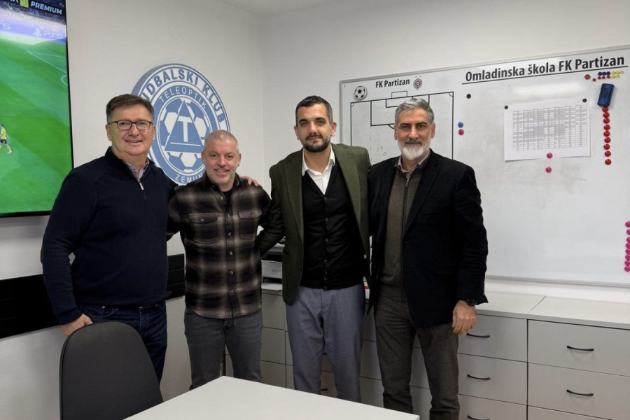 Rukovodstvo Fudbalskog saveza Beograda u poseti FK Teleoptik!