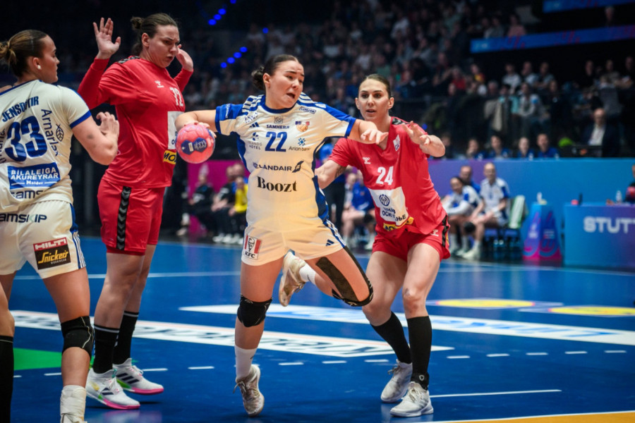 GOLMANKA ISLANDA SVE BRANI! Topi se prednost Srbije u drugom poluvremenu