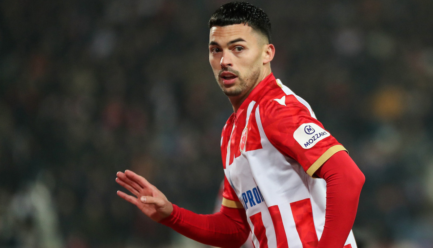 TRANSFER-BOMBA NA POMOLU: Nemanja Radonjić ide iz Zvezde? Evo ko želi da ga dovede...