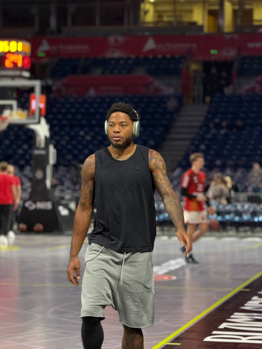 Navijači Partizana udarili na Tajrika Džonsa