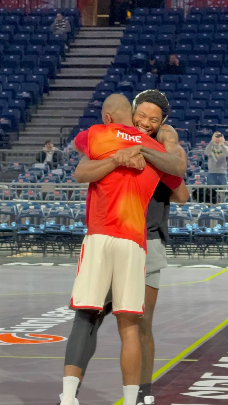 Ajzea Majk i Tajrik Džons ponovo zajedno na parketu!