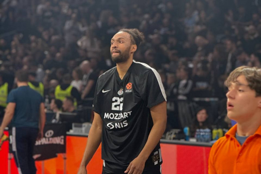 EVO ŠTA SE DEŠAVA SA PARKEROM: Ocokoljić otkrio zašto Džabari nije igrao