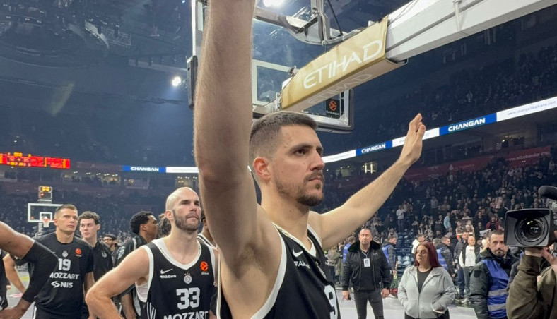 MARINKOVIĆ POSTROJIO SAIGRAČE: Verbalni sukob kapitena i Dvejna Vašingtona! (VIDEO)