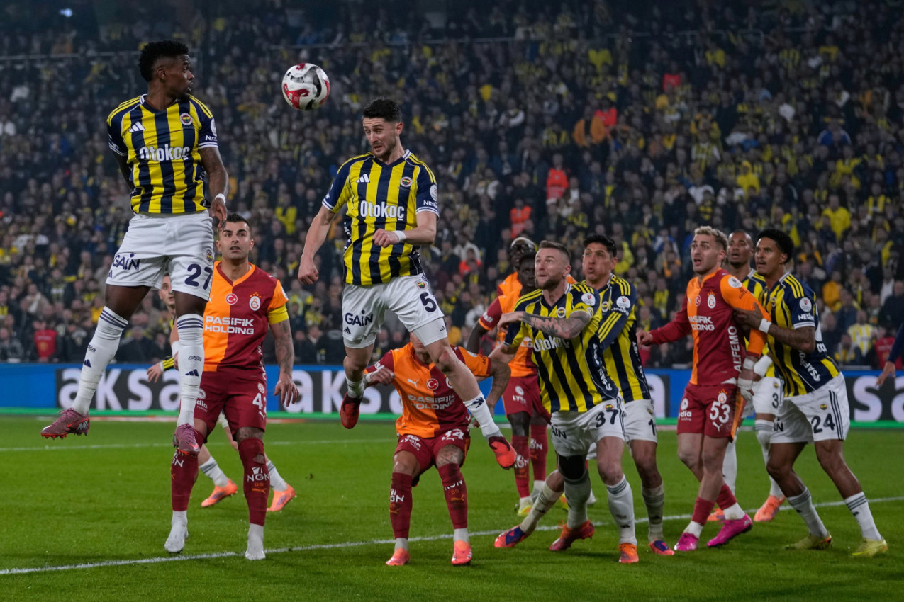 VELIKI SKANDAL: Poznati fudbaleri uhapšeni zbog klađenja!