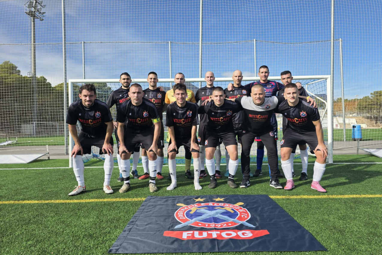 FUTOŽANI KAO LIDERI PUTUJU U OSMINU FINALA: Srpski predstavnik lako izašao na kraj sa Špancima