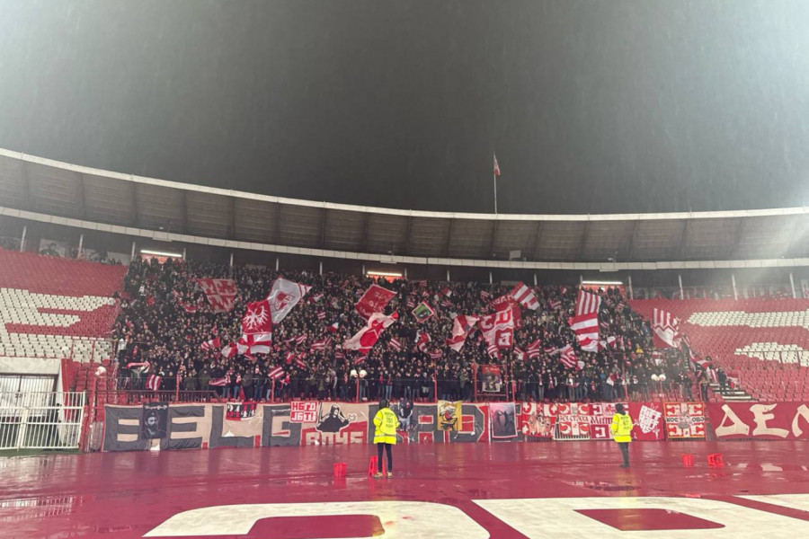 DELIJE SU OVAKO DOČEKALE FIRMAŠE! Orila se čuvena melodija na Marakani!