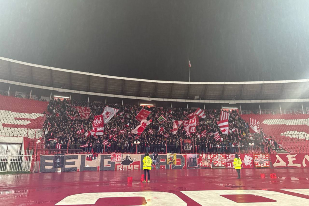 DELIJE SU OVAKO DOČEKALE FIRMAŠE! Orila se čuvena melodija na Marakani!