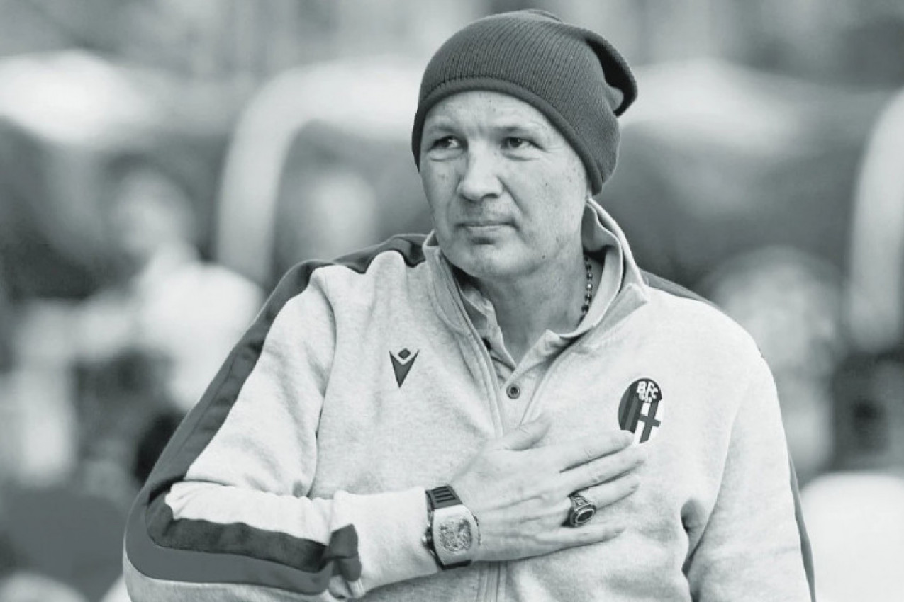 LEGENDA ŽIVI: Sećanje na SINIŠU MIHAJLOVIĆA! (FOTO)