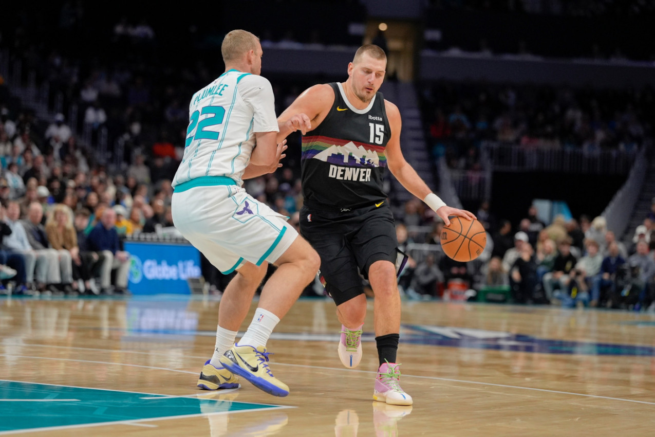 OVO NIJE HUMANO: Pogledajte šta su dušmani radili Nikoli Jokiću tokom protekle noći - HOROR! (VIDEO)