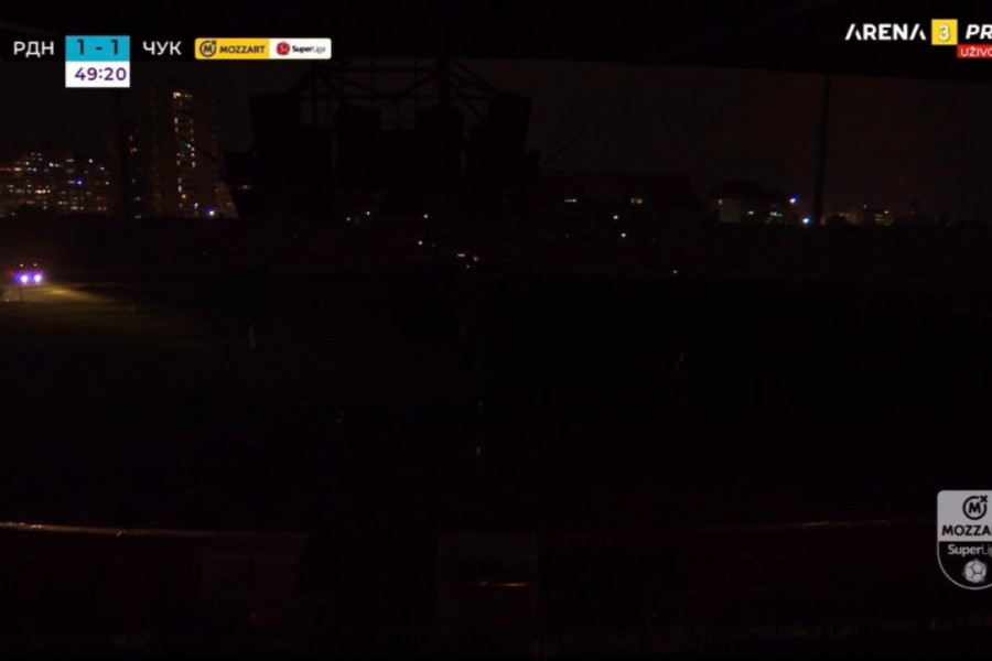 HAOS U SUPERLIGI SRBIJE: Prekinut meč, a ovo je razlog! (VIDEO)