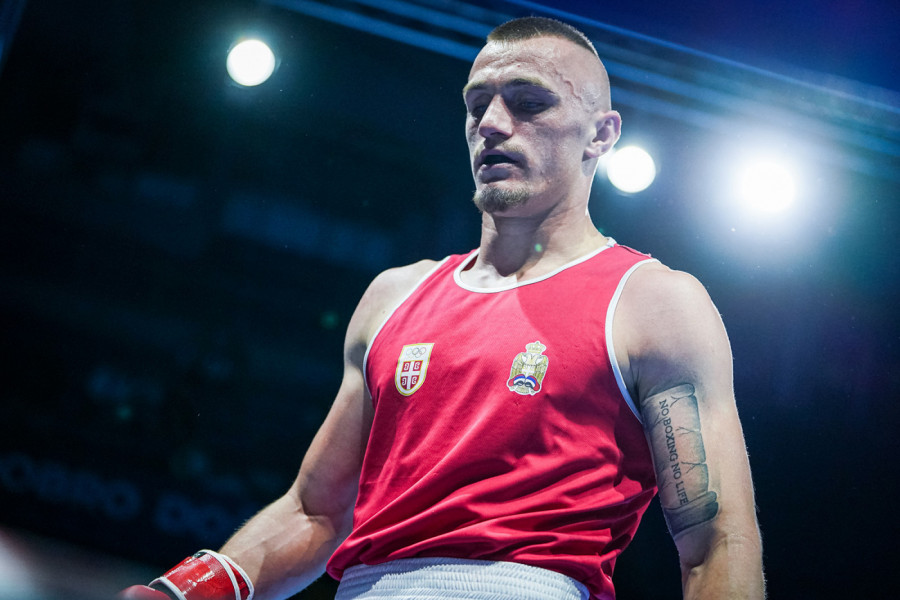 ODBROJAVANJE DO SPEKTAKLA U BORU: Almir Memić juri istorijski nokaut, domaći heroj Đorđević pred ispitom karijere!