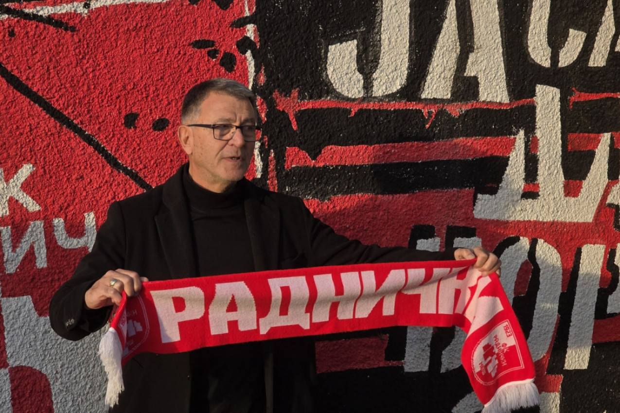 RADNIČKI PREDSTAVIO NOVOG TRENERA: Bivši strateg Olimpijakosa i Omonije stigao u Niš!