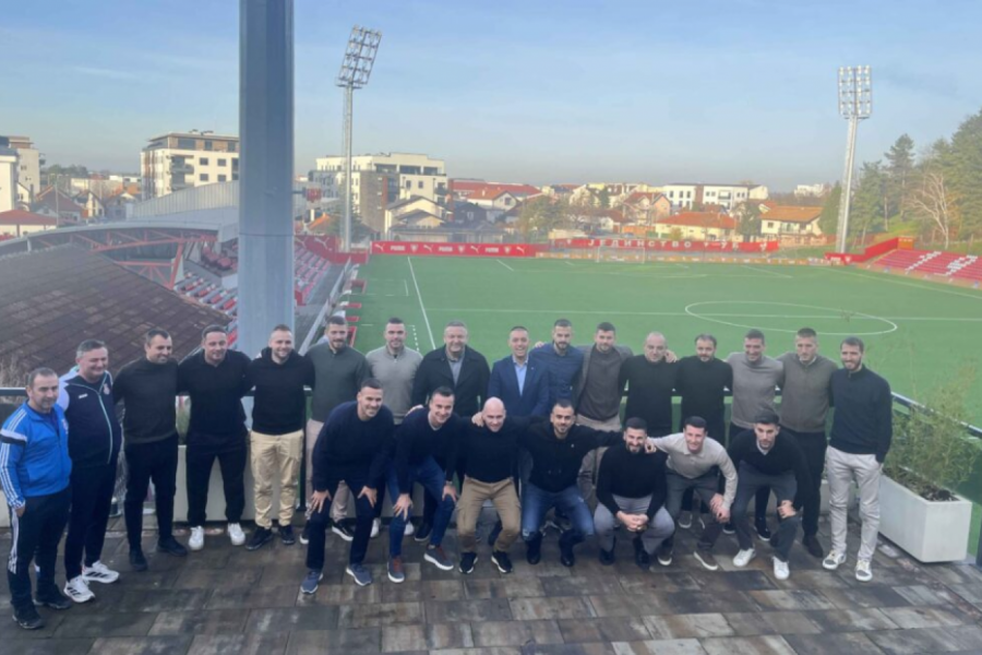 BIVŠI I SADAŠNJI ASOVI U KLUPAMA: Ub ugostio polaznike za UEFA B+A trenersku licencu