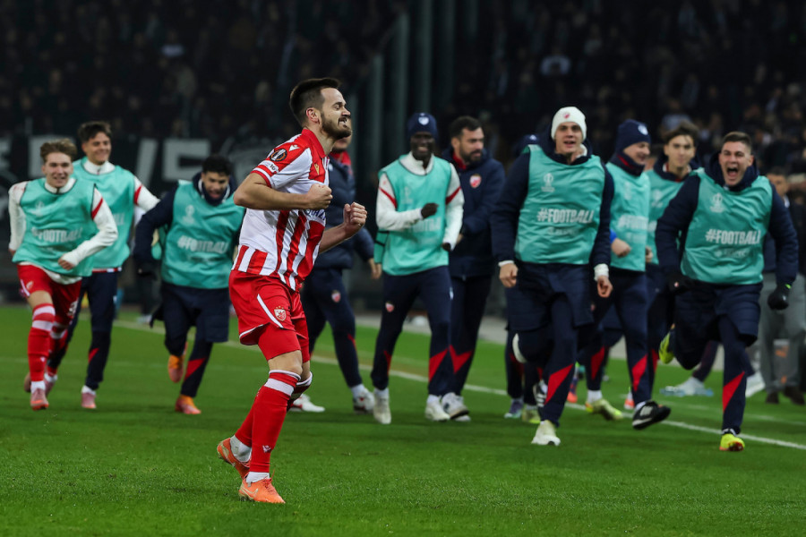 NIJE ZNAO ŠTA ĆE OD SREĆE: Pogledajte emotivno slavlje Ivanića posle gola (VIDEO)