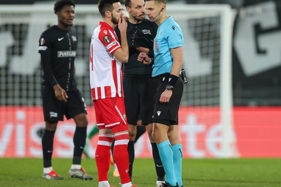 ŠTURM - ZVEZDA: Prinudna izmena Vladana Milojevića - Milson u bolovima napušta teren!