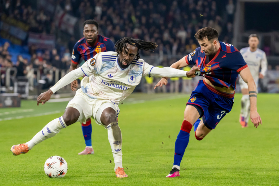 HOROR! Pogledajte scene iz spaljene svlačionice legendarnog kluba - sve je izgorelo! (FOTO)