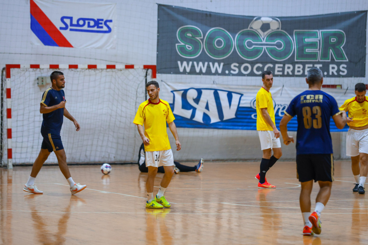 POČELO NOKAUT TAKMIČENJE U MALOM FUDBALU: Parking i GSP u polufinalu!