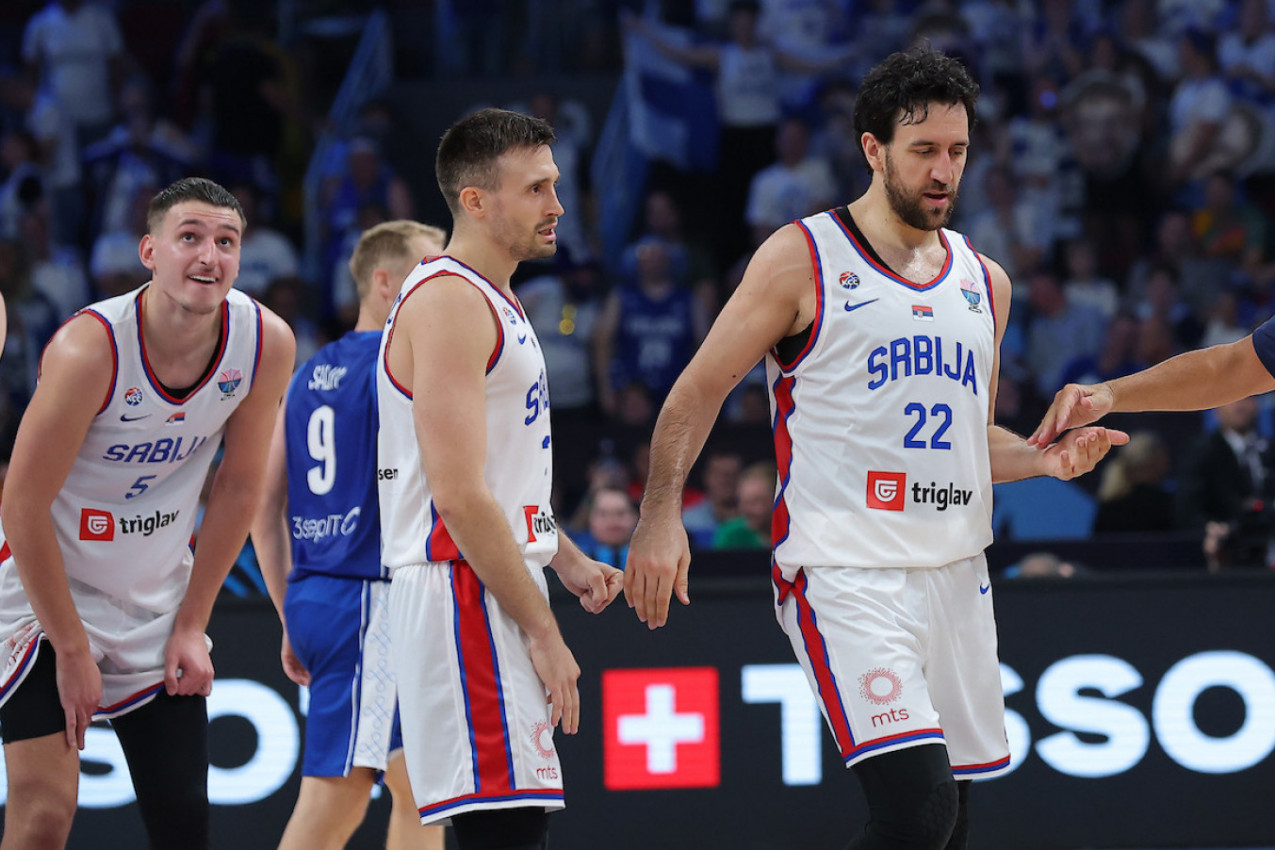 NIJE DOBRO: Povreda srpskog reprezentativca - sledi mu mesec dana pauze!