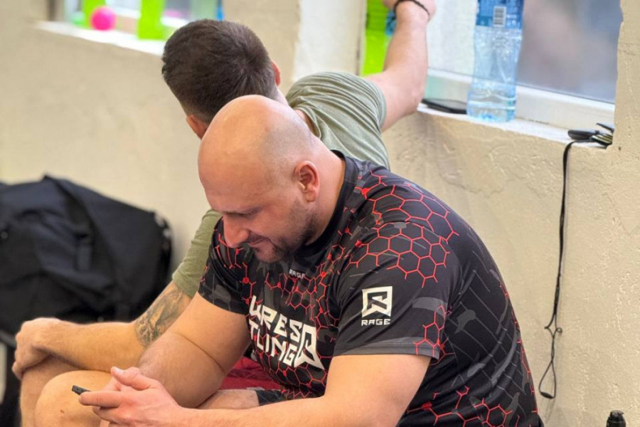 ŠOKIRAĆETE SE: Evo kako izgleda otac Marka Bojkovića! (VIDEO)