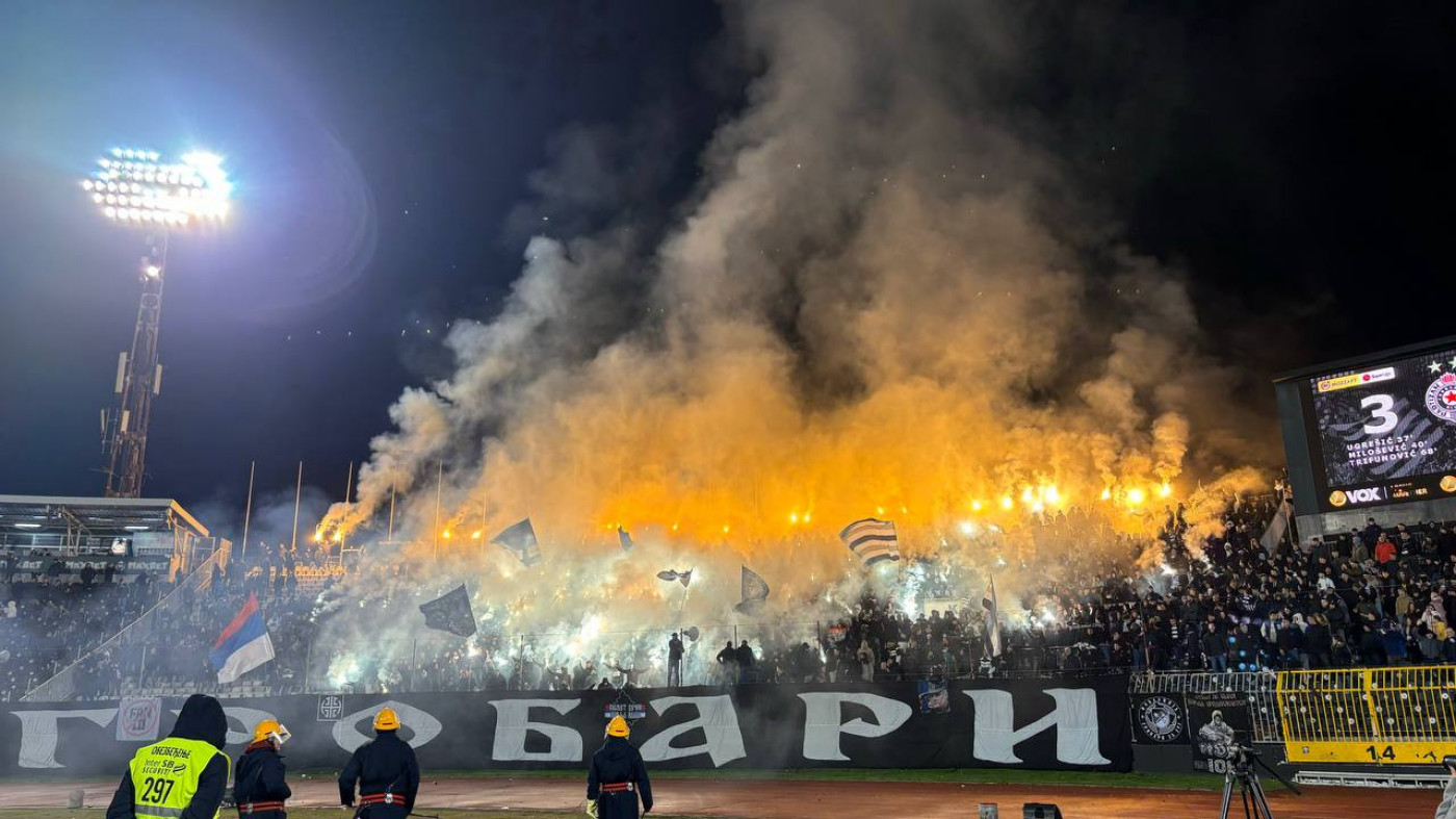 Grobari stigli u Surdulicu, pogledajte koliko će ih pratiti meč Radnik - Partizan