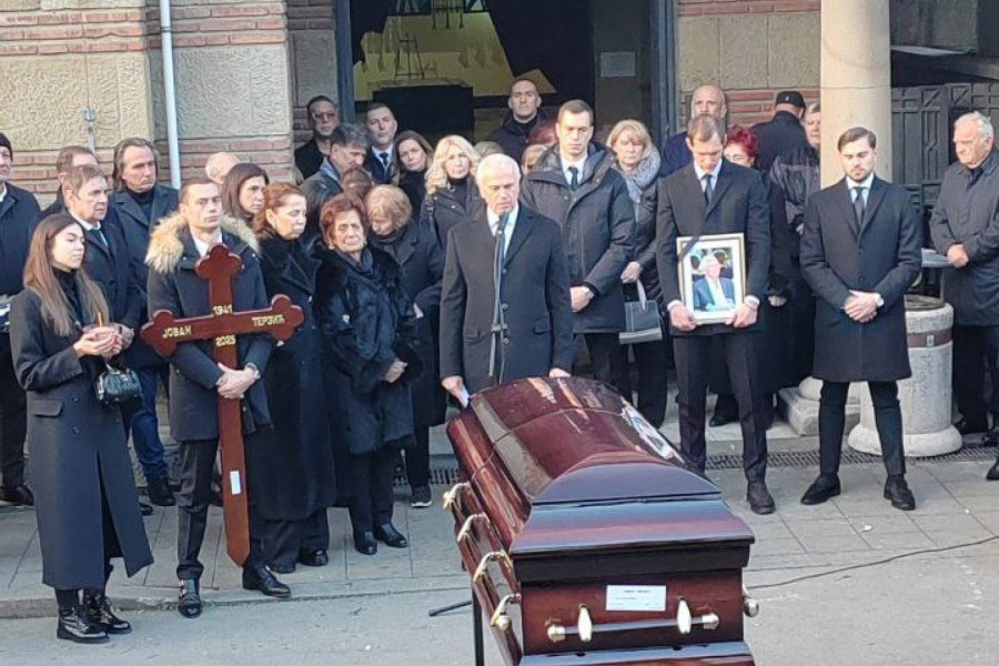 "TATA, NIKAD TI TO NISAM PRIZNAO..." Srceparajući govor Zvezdana Terzića kroz suze na očevoj sahrani! (FOTO-GALEIJA, VIDEO)