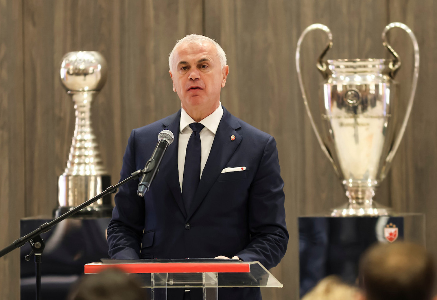 Zvezdan Terzić govorio o Zvezdinoj monografiji!