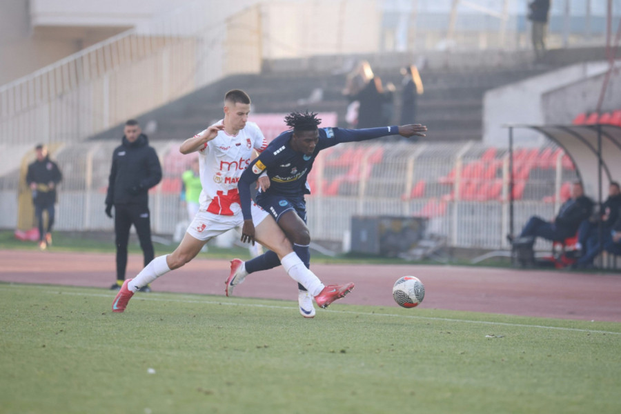 RADNIČKI SRUŠIO ŽELEZNIČAR I PREKINUO CRNI NIZ: Drama i povrede obeležile kraj polusezone!