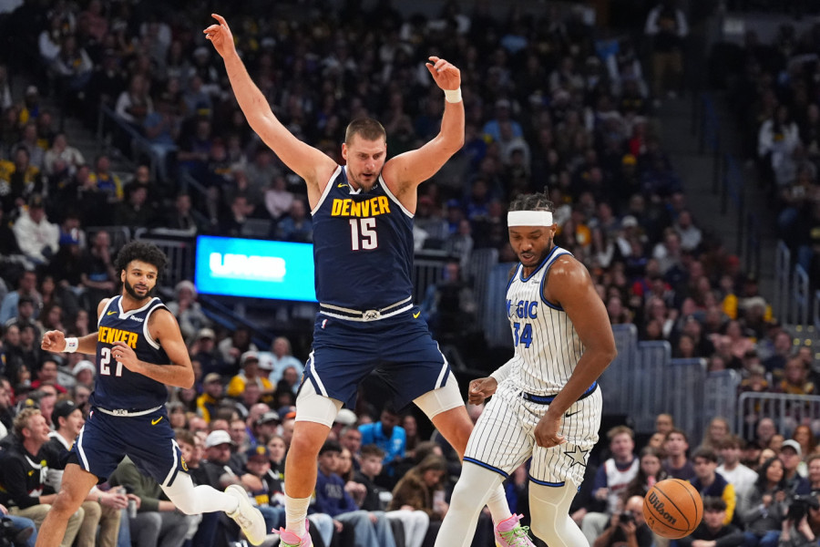 KADA SE JOKIĆ PROBUDI: Denver ima rešenja za sastav iz Hjustona!