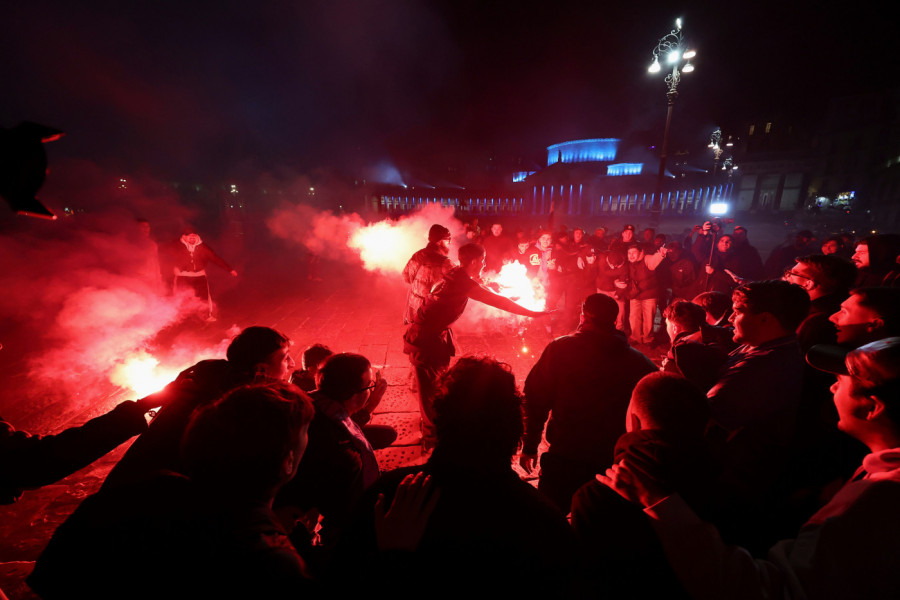 HRVATSKA U ŠOKU! Torcida Split zapalila stadion zbog rezultata!