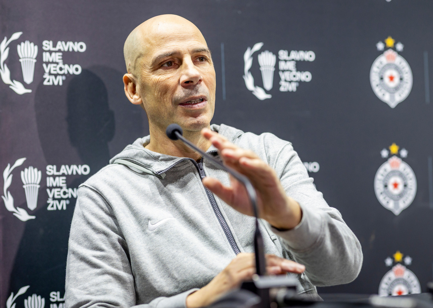 Đoan Penjaroja predstavljen kao novi trener Partizana