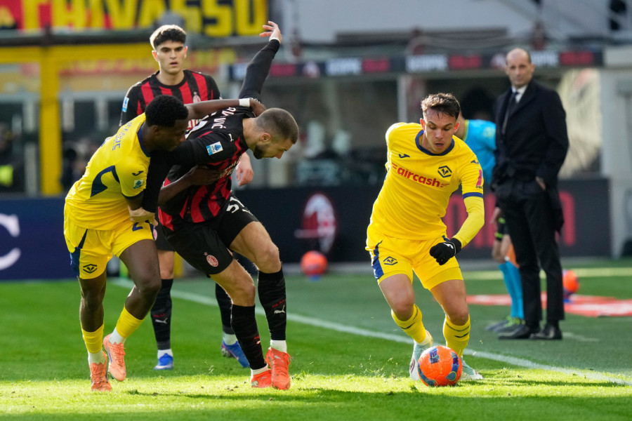 PAVLOVIĆ IMA RAZLOGA ZA SLAVLJE! MIlan dominantan protiv Verone!