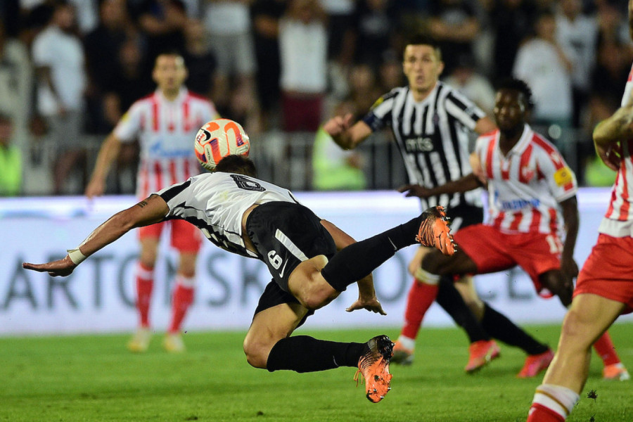 MILJENIK GROBARA NA METI PAOK!