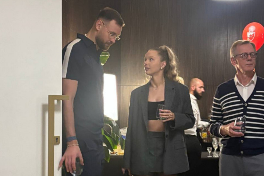 ONA JE UKRALA ŠOU: Izabranica srca Zvezdinog košarkaša ostavila sve bez daha! (FOTO-GALERIJA)