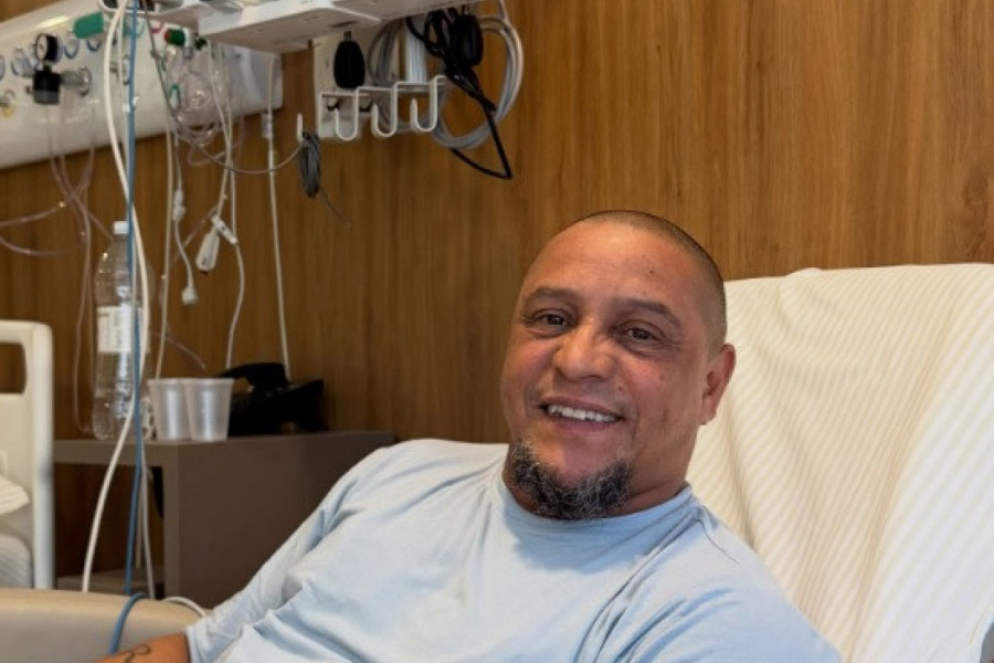 OGLASIO SE ROBERTO KARLOS IZ BOLNICE: Brazilac besan zbog priče da je imao infarkt