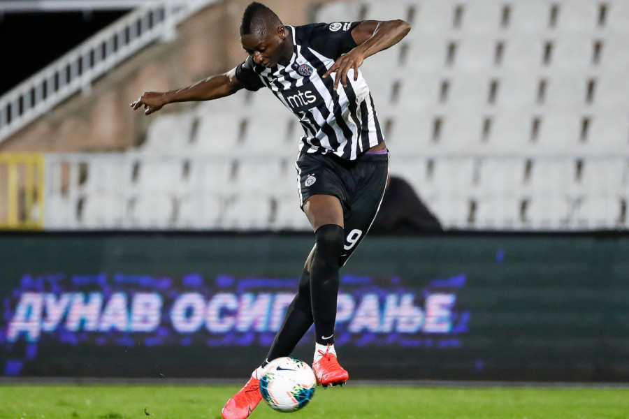 ZVANIČNO: Potpisao Umar Sadik!