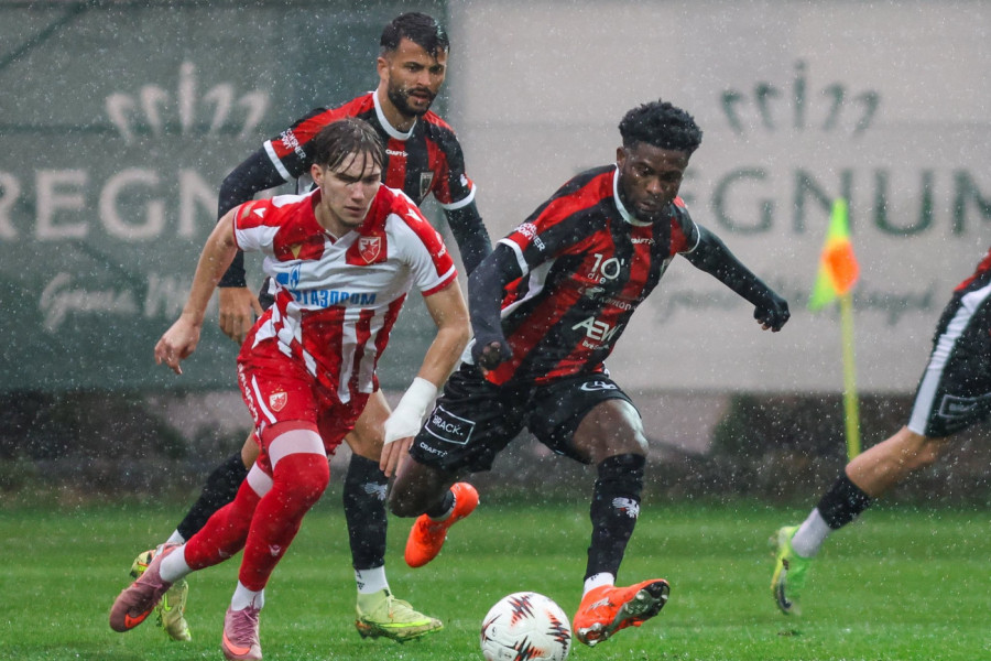 (LIVESTREAM) GOLOVI SE REĐAJU KAO NA TRACI: Arau uspeo da smanji ubedljivo vođstvo Zvezde!