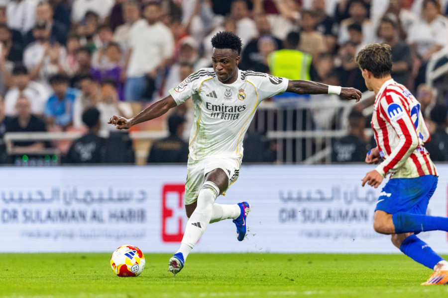 BEZOBRAZNI FUDBAL VINISIJUSA: Pogledajte MAJSTORIJU Brazilca u najvećem derbiju protiv Barselone - ovo se ne viđa svaki dan! (VIDEO)