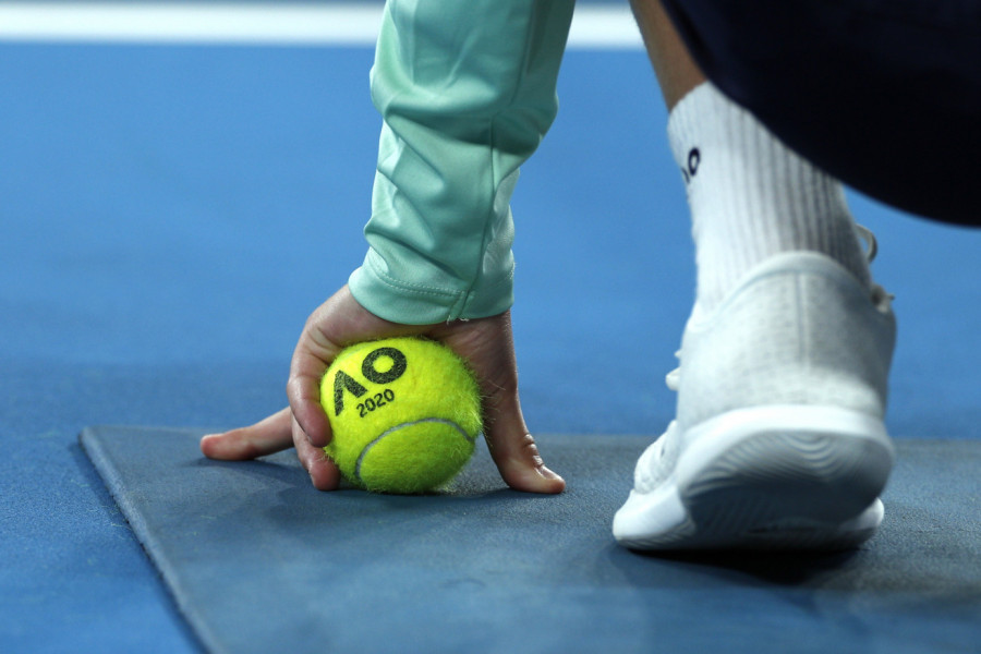 IZBEGNUTA TRAGEDIJA U MELBURNU: Meč prekinut, veće posledice sprečene brzom intervencijom igrača