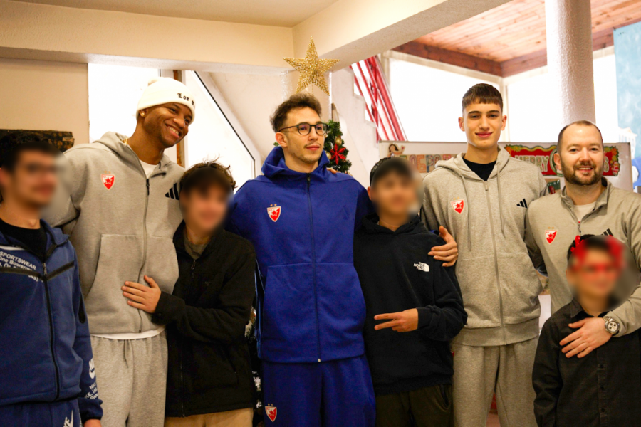 CRVENO-BELI KARAVAN NASTAVIO MISIJU - Meridian fondacija i Crvena zvezda ponovo obradovale mališane (VIDEO)