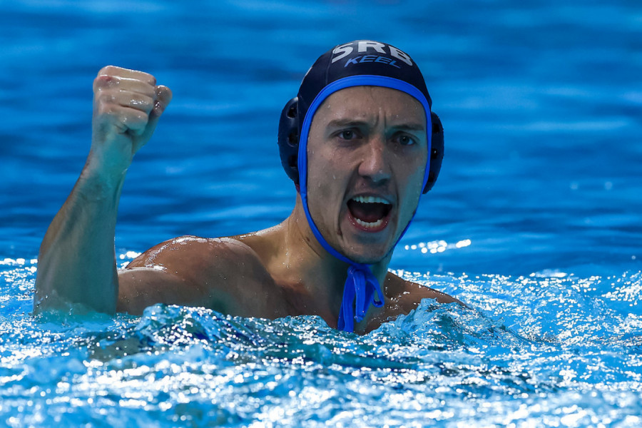 SRBIJA BEZ MILOSTI, FRANCUSKA NEMOĆNA: Neka se spreme Mađari - sledi evropski vaterpolo klasik!