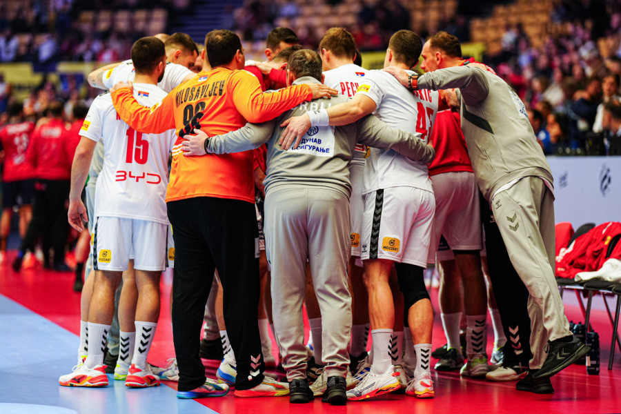 SVE JE SPREMNO ZA VRELO RUKOMETNO VEČE: "Panceri" čekaju, "orlovi" nemaju pravo na grešku!