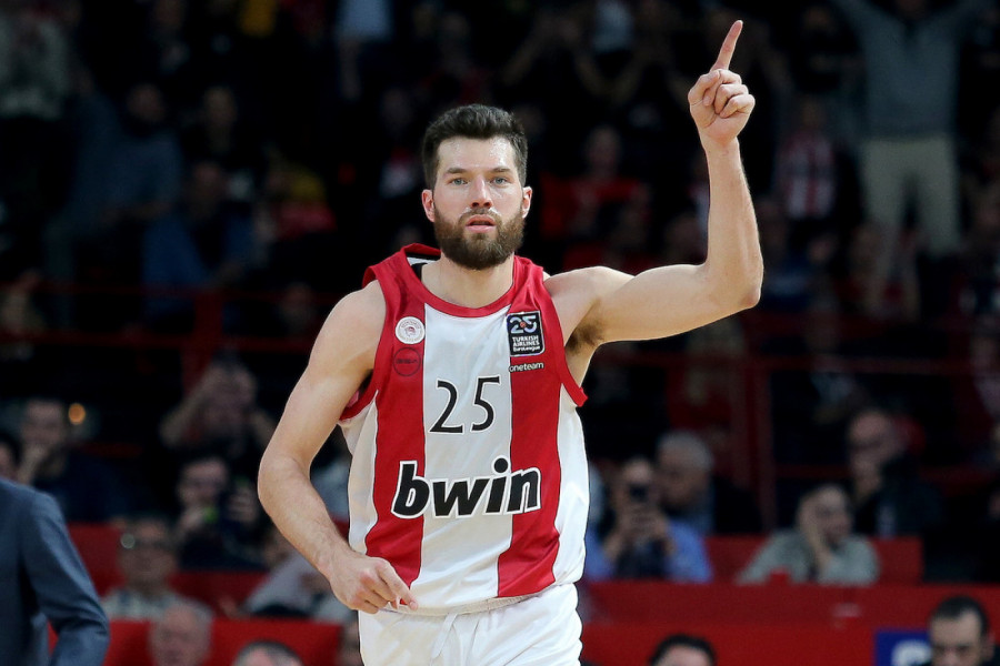 NEVEROVATNO DOSTIGNUĆE: Alek Piters prestigao Teodosića i zaseo na vrh večne liste stranaca!