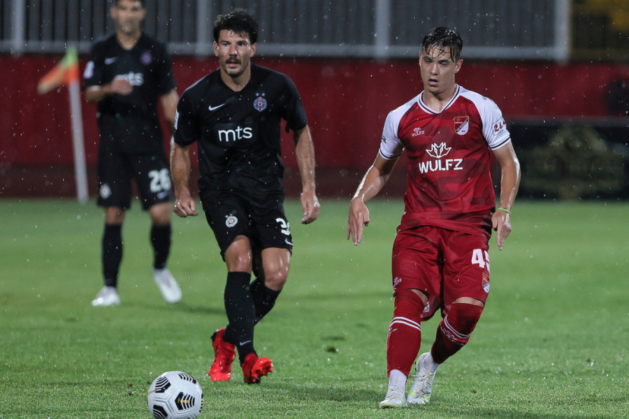 POVRATAK IZ INOSTRANSTVA: Ugovor je potpisan na godinu i po dana - prvoligaš predstavio veliko pojačanje!