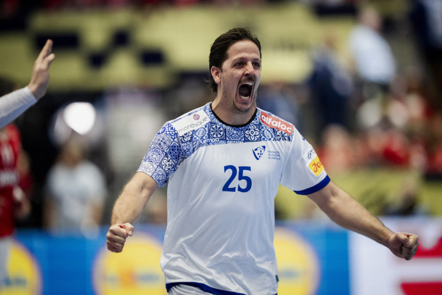 PORTUGAL POKAZAO ZUBE: Braća Kosta donela čudo protiv Danske!