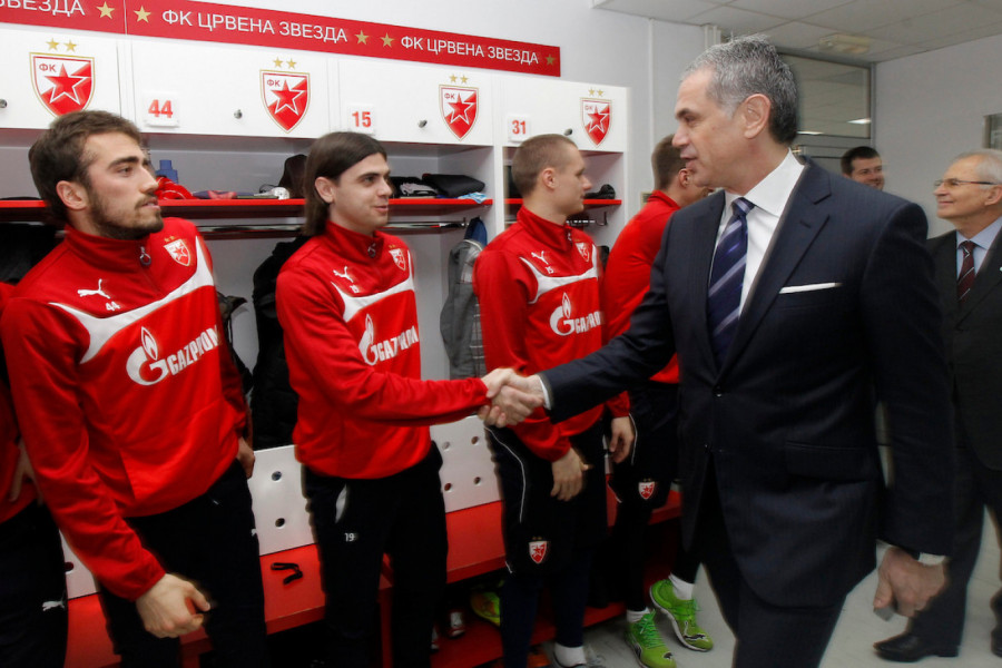 I TITULA JE SADA BLIZU: Nekadašnji fudbaler Zvezde parafirao ugovor! (FOTO)