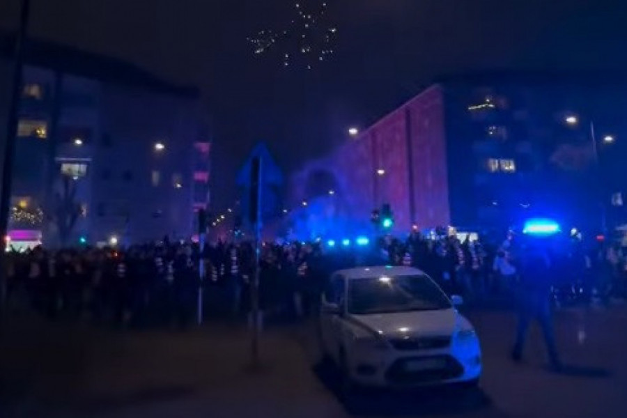 DELIJE MARŠIRAJU MALMEOM: Pogledajte korteo navijača Zvezde (VIDEO)