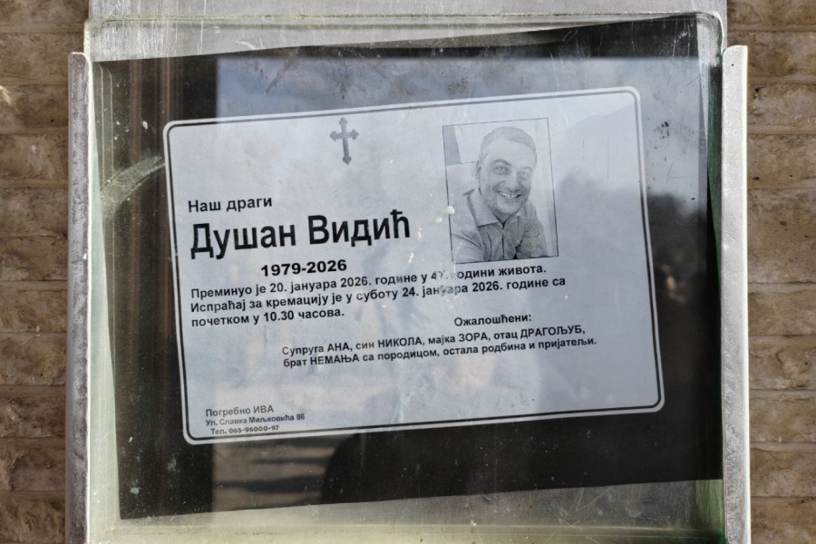 PRVA SLIKA BRATA NEMANJE VIDIĆA: Evo ko je sve ostao iza tragično preminulog Dušana (FOTO)