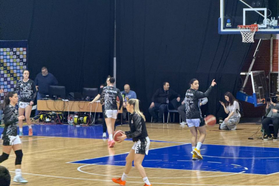 KOŠARKAŠICI PARTIZANA NAVIJAČI NA PRVOM MESTU: "Čast nam je što su došli, ovo ćemo pamtiti ceo život"